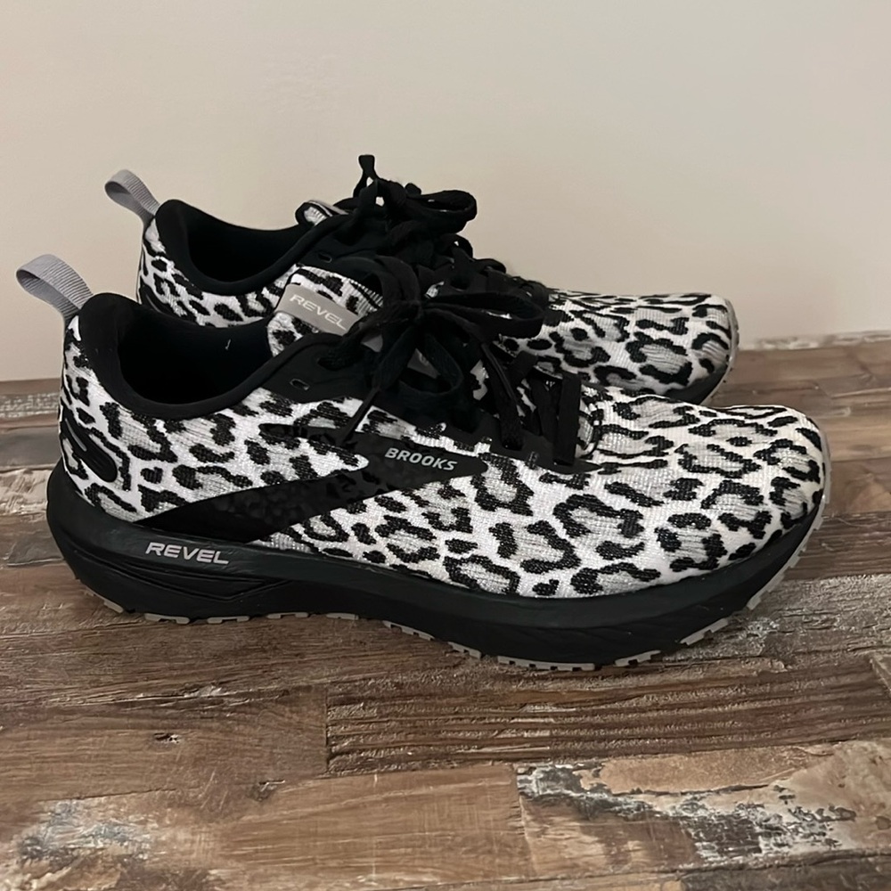 Brooks Revel 6 Running Shoe